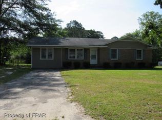 1123 Riverside Cir, Spring Lake, NC 28390