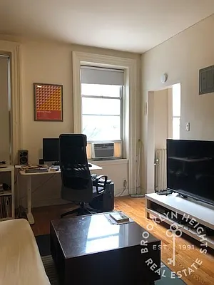 Rented by Brooklyn Heights Real Estate Inc | media 6