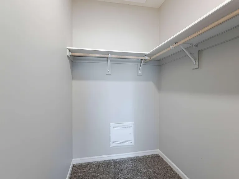Trailview Apartments at Pioneers Park — Photo 53