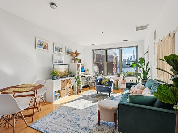 5th image of 26 Avenue At Port Imperial APT 323