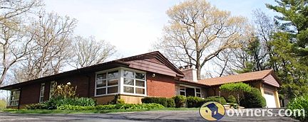 Front view of house from driveway