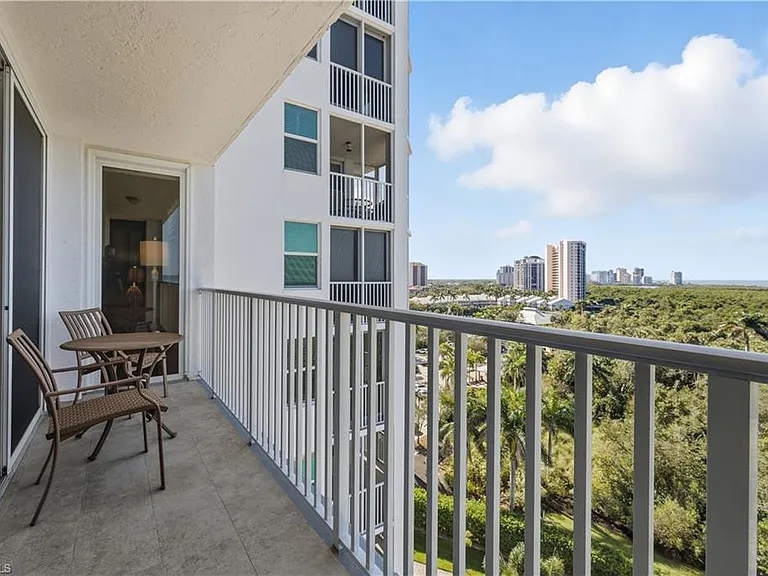 6361 Pelican Bay Blvd #802 — Photo 22