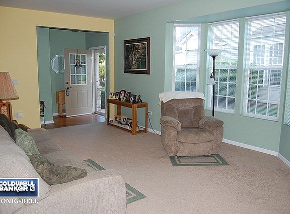 5th image of 24838 W Franklin Ln