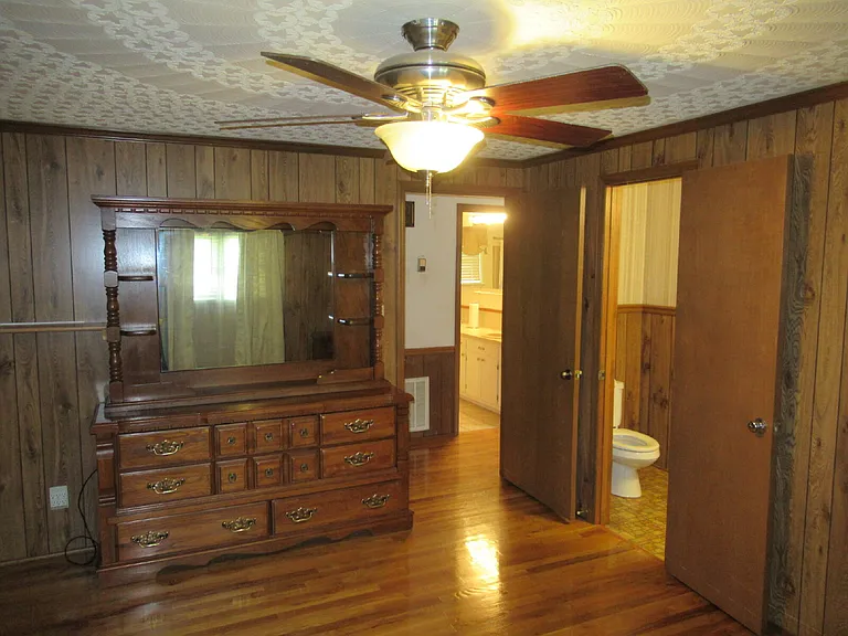 1357 Beal Rd — Photo 12