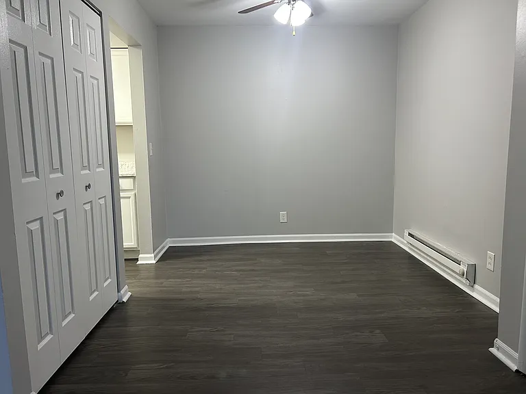 The Peak Apartments and Townhomes — Photo 25