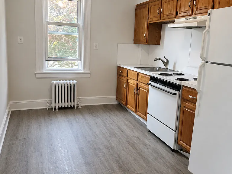 243 Glenville Rd #2 — Photo 6