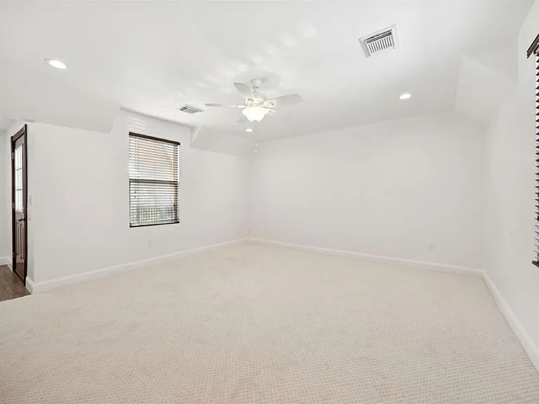 3415 Southmore Blvd — Photo 18