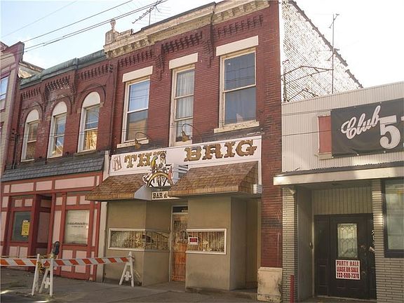 5th image of 517 Fallowfield Ave