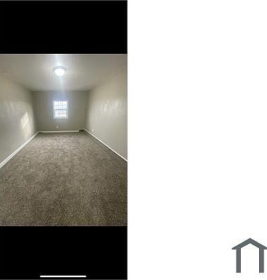 2nd image of 813 SW 49th St