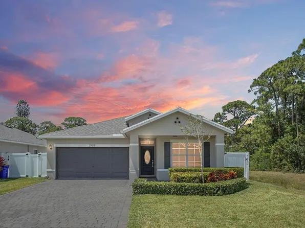 3909 SE Lee St, Stuart, FL 34997