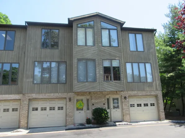 100 E Passaic Ave #3, Nutley, NJ 07110