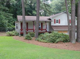 3960 Casa Verde Dr, Atlanta, GA 30349