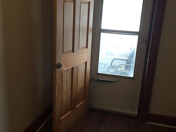 3rd image of 1537 Ryder St Floor 2