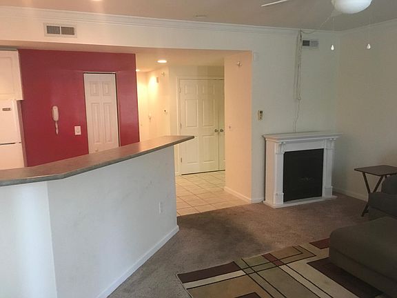 5th image of 2822 Eden Ave Unit 1B