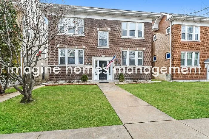 4258 McPherson Ave #3C