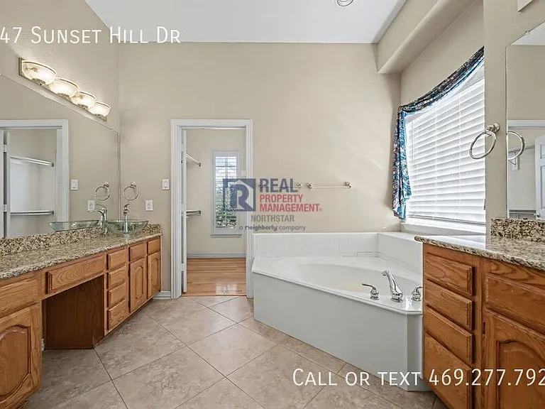 947 Sunset Hill Dr — Photo 22