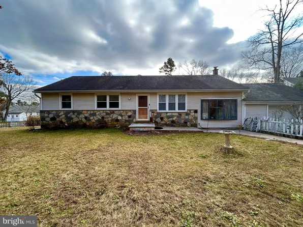 2019 Sunset Ave, Williamstown, NJ 08094