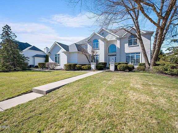 4th image of 26281 Seminary Rd