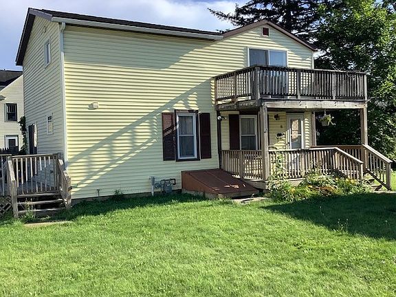 2nd image of 8 Fenton Ave