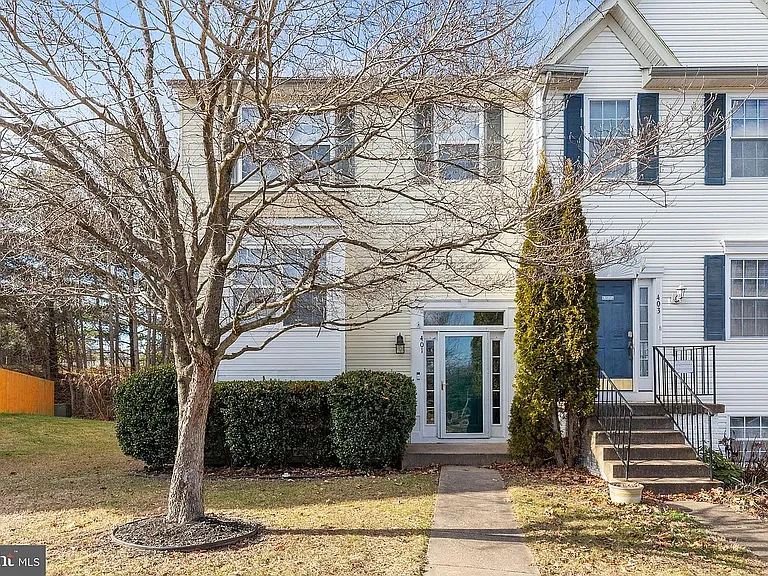 401 Backridge Ct #195 — Photo 8