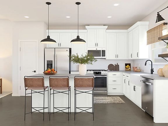 Kitchen with vast island floating shelves