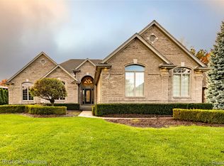 52221 Chickadee Ln, Shelby Township, MI 48315