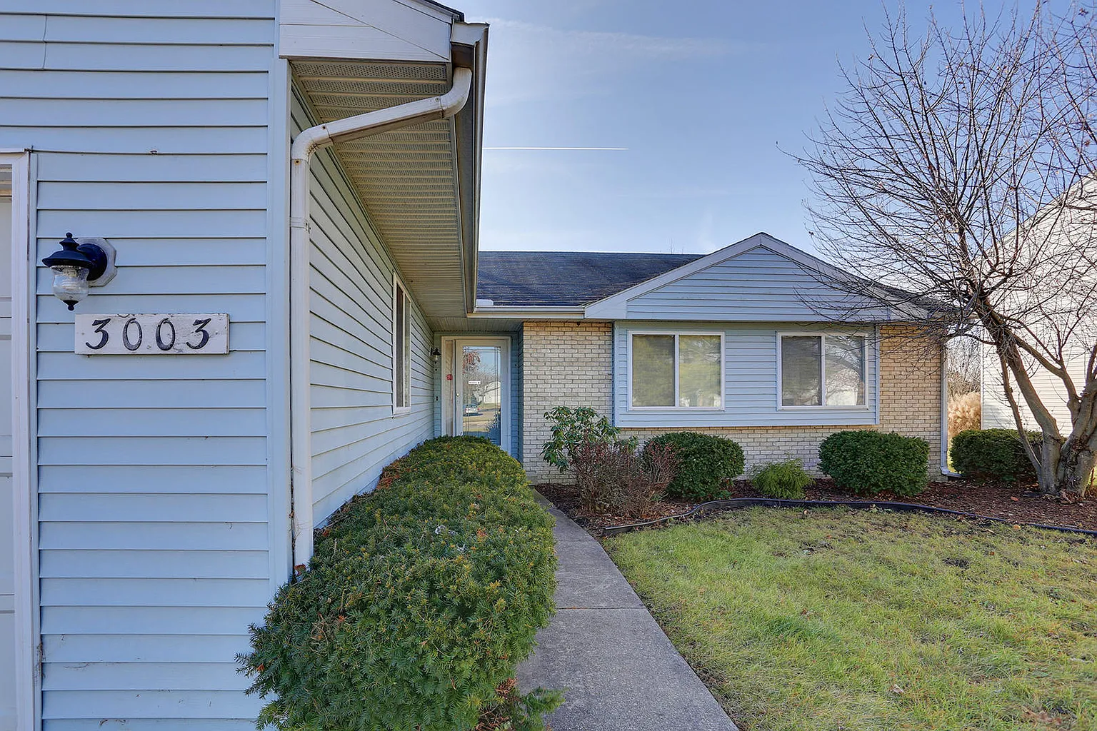 3003 Valerie Dr photo 1