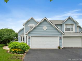 561 Heritage Dr, Oswego, IL 60543