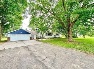 500 Hortense Dr, Kirkland, IL 60146