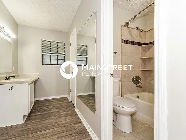 Main Bathroom