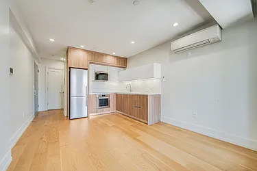 1066 Jefferson Avenue