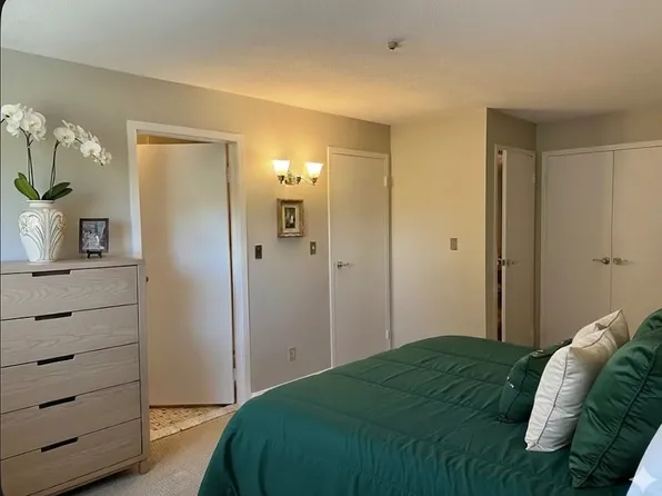 595 Revere Beach Pkwy APT 39, Revere, MA 02151