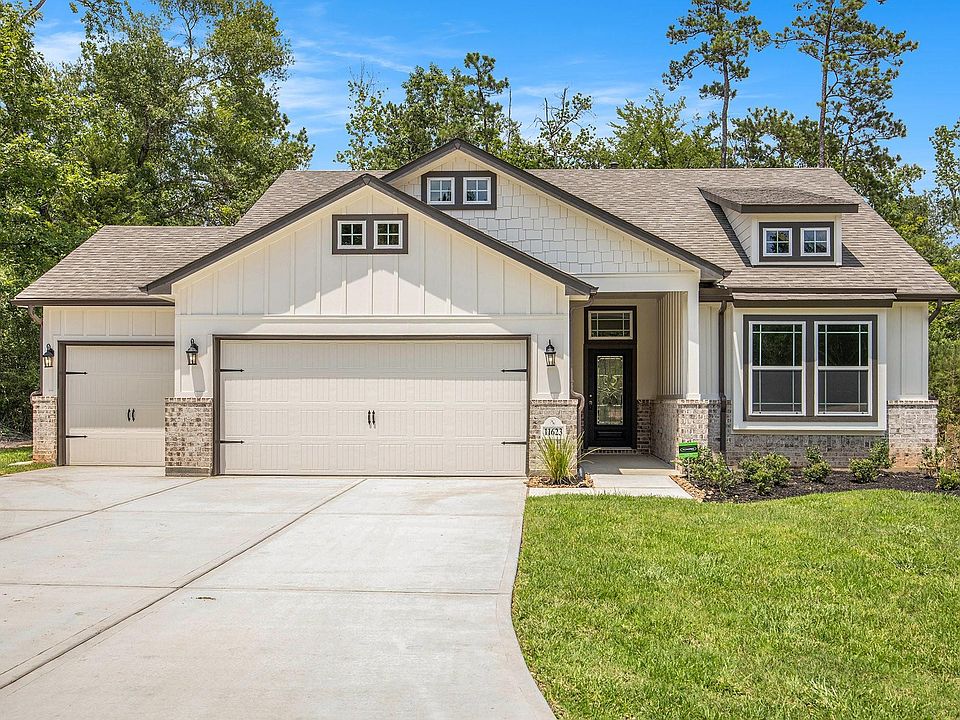 1st image of 2247 Riveroaks Dr