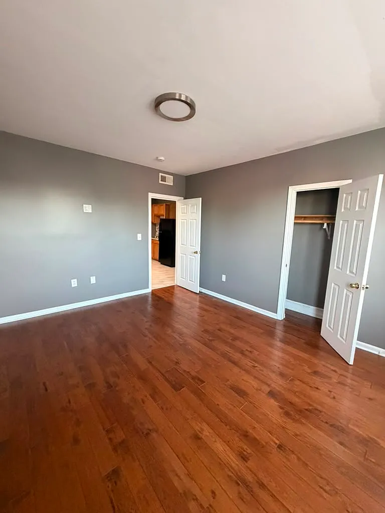 2 bed, 777 sqft, $1,800 — Photo 3