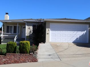 25706 Crest Rd, Torrance, CA 90505