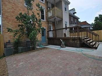 2nd image of 3907 Millsbrae Ave