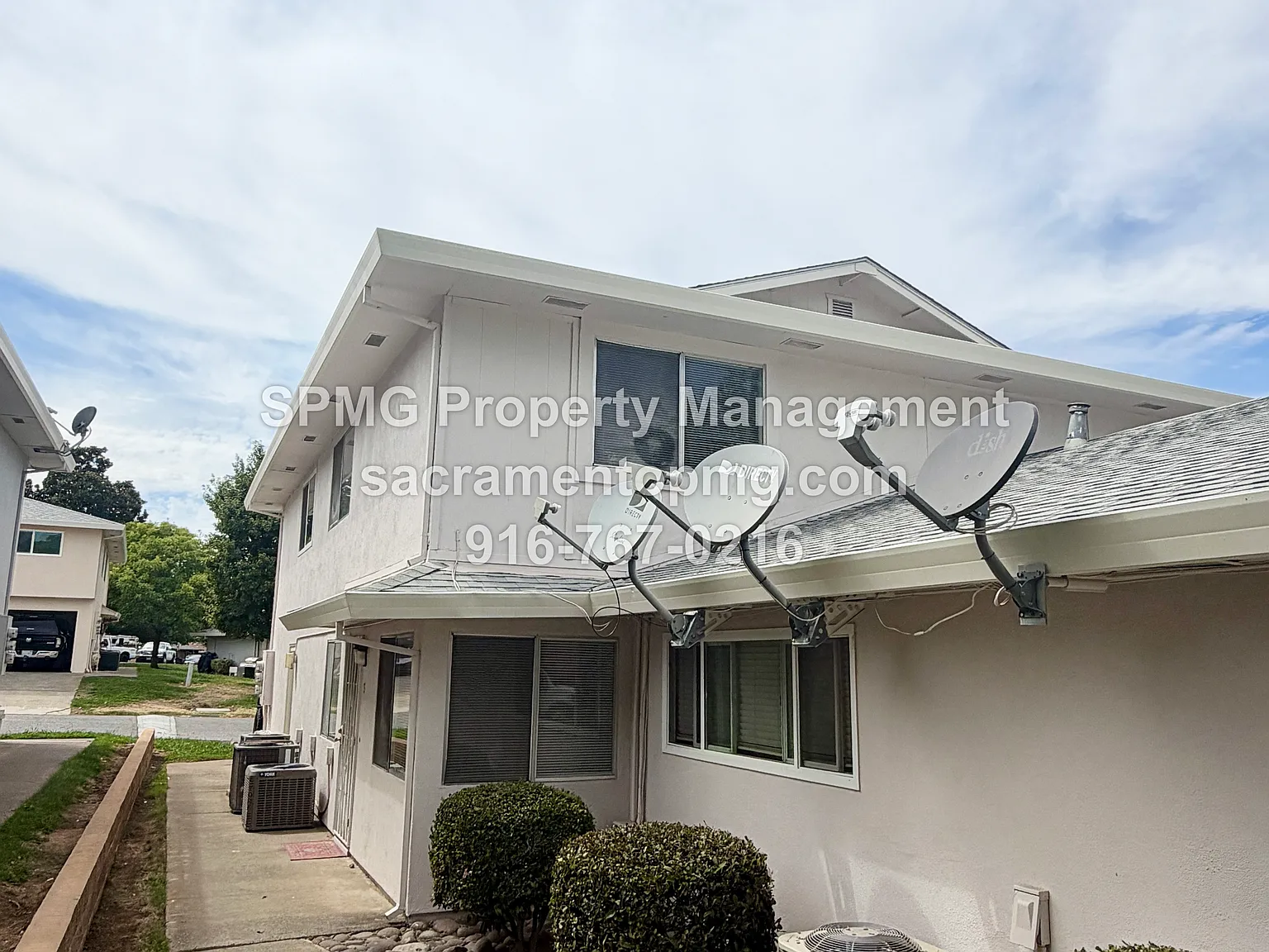 2 bed, 922 sqft, $1,750 — Photo 2