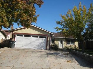 8233 Summerplace Dr, Citrus Heights, CA 95621