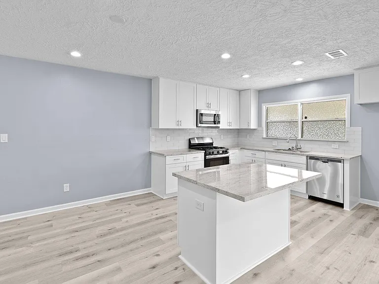 2131 Counter Point Dr — Photo 7