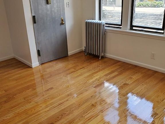 3rd image of 32-60 31st St #1B