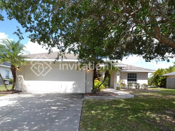 4923 23rd St E, Bradenton, FL 34203