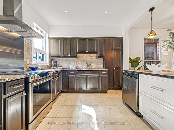 5th image of 213 Laughton Ave