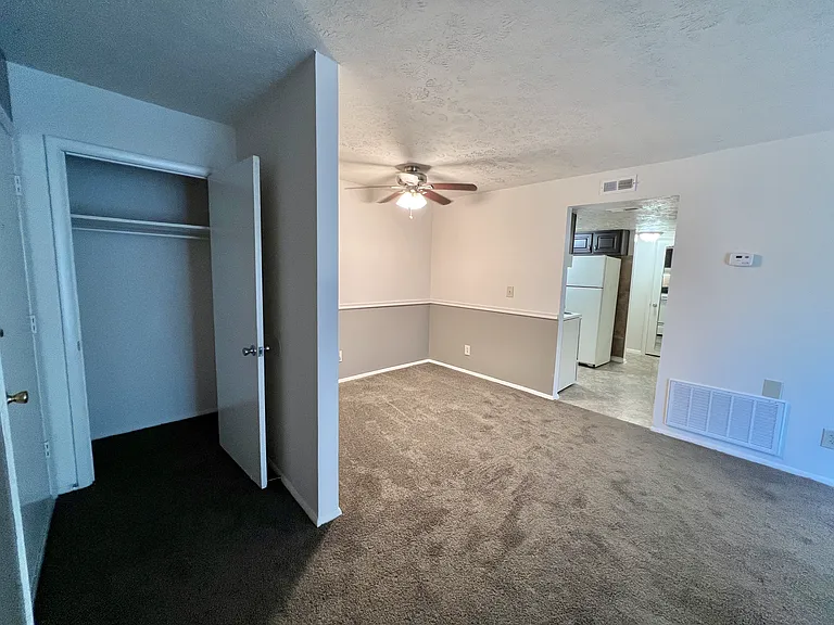 The Woods Apartments — Photo 38