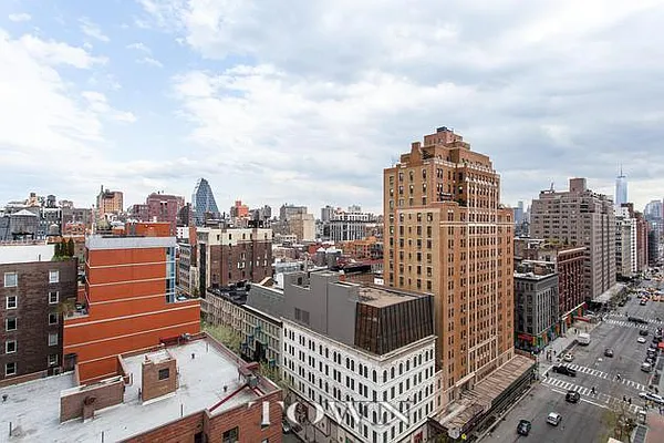 Sold by Town Residential | media 24