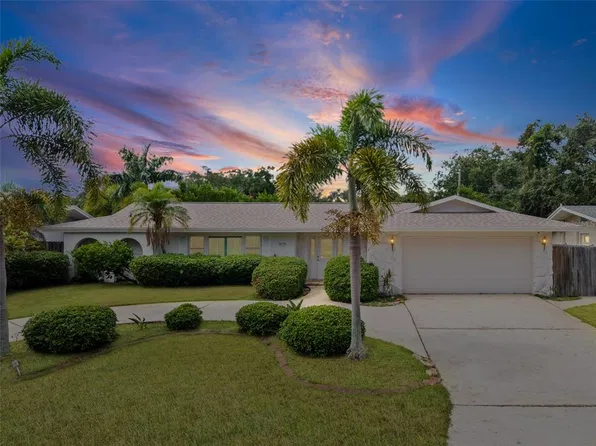 1570 HIGH BLUFF DRIVE, LARGO, FL 33770