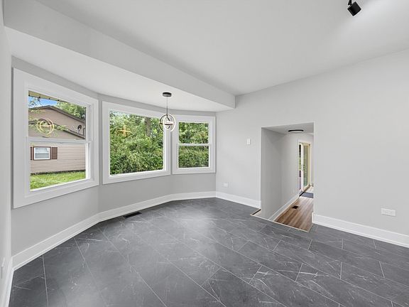 5th image of 17636 Baker Ave