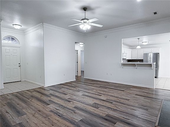 4th image of 340 Brandons Loop