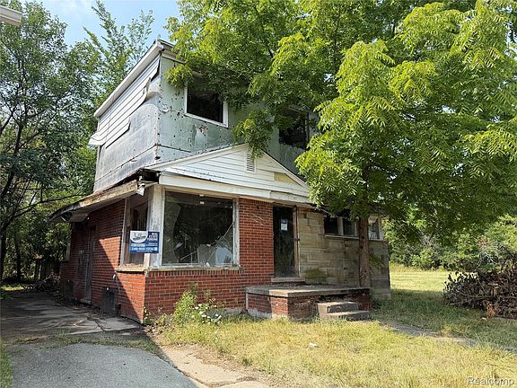 2nd image of 11975 Hamburg St
