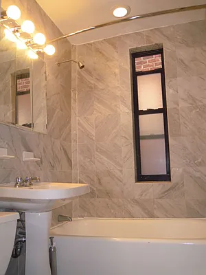 Rented by Metropolitan Equities | media 22