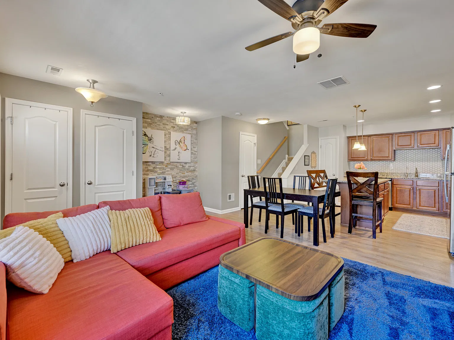 3 bed, 1680 sqft, $2,575 — Photo 3